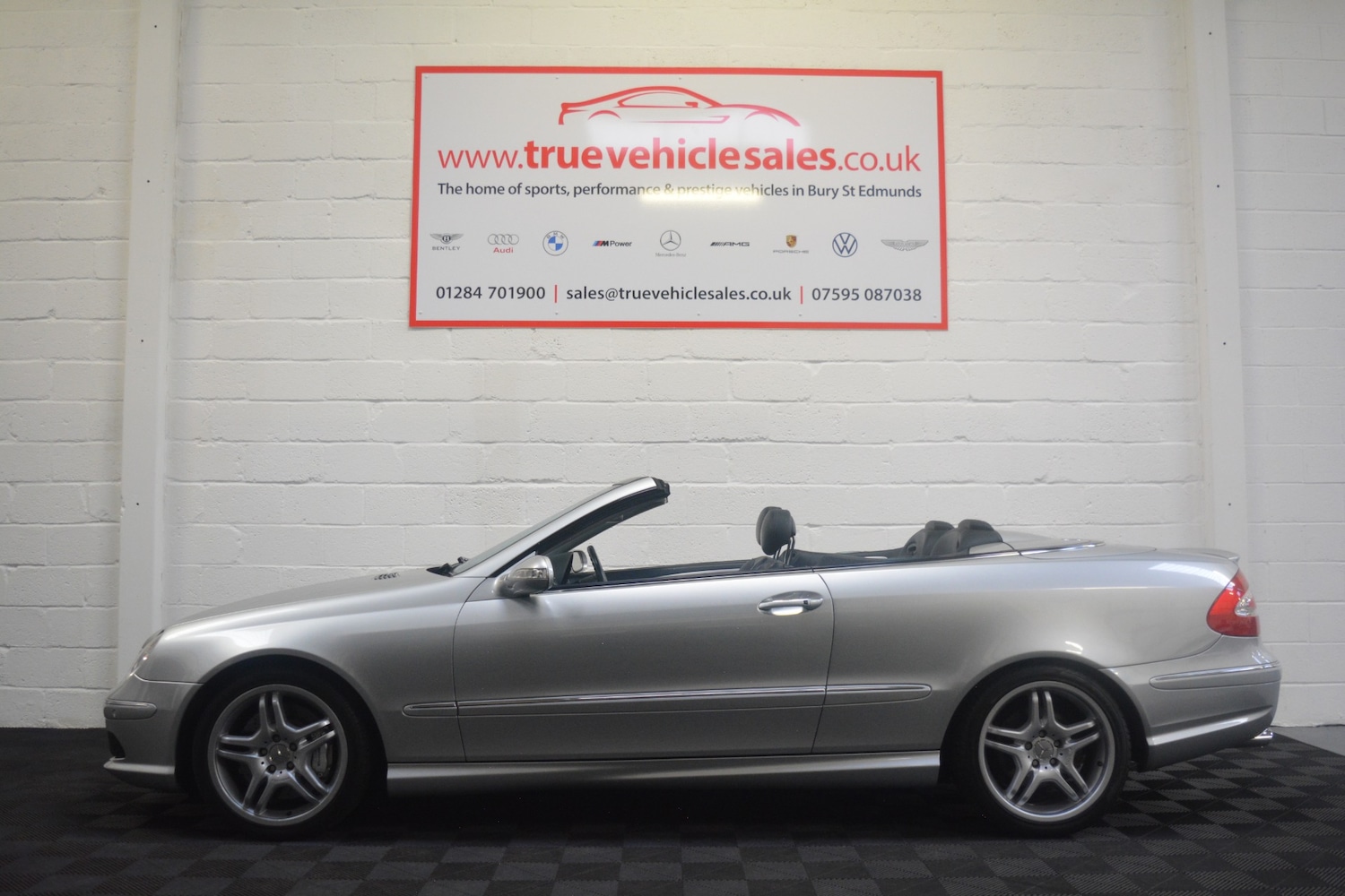 Used Mercedes-Benz CLK 2003 for sale - 77363289: Photo 3