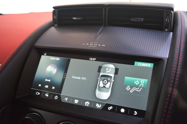 Used Jaguar F-Type 2023 for sale - 75891199: Photo 35