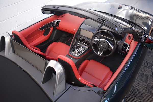 Used Jaguar F-Type 2023 for sale - 75891199: Photo 37