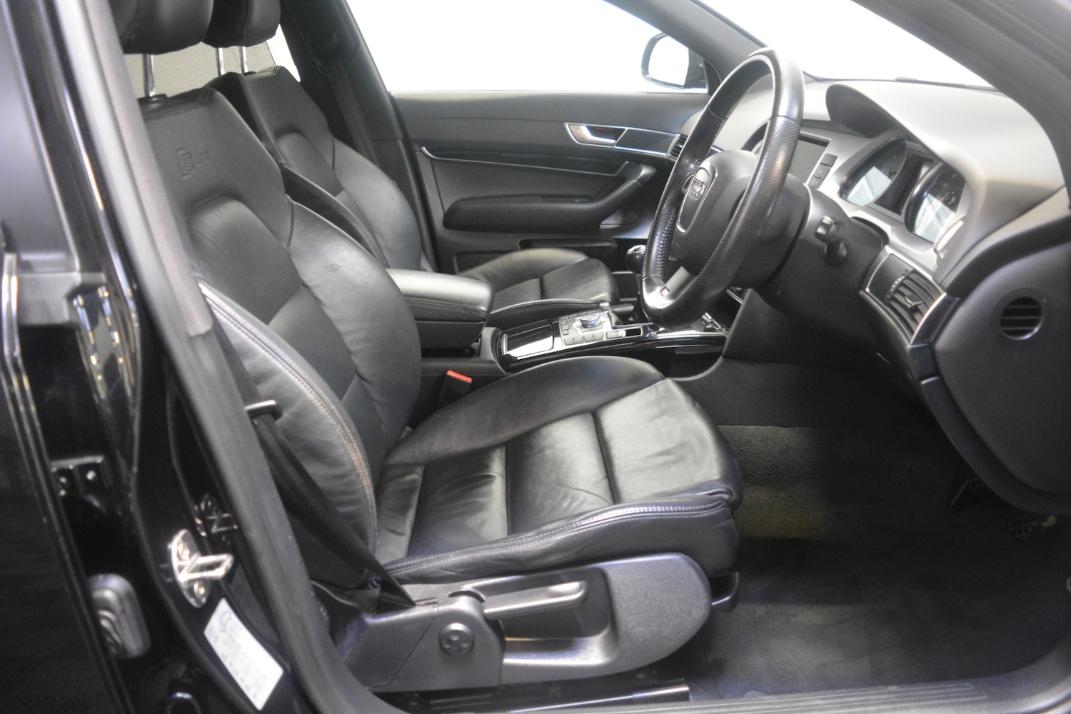 Used Audi A6 2011 for sale - 77149645: Photo 14