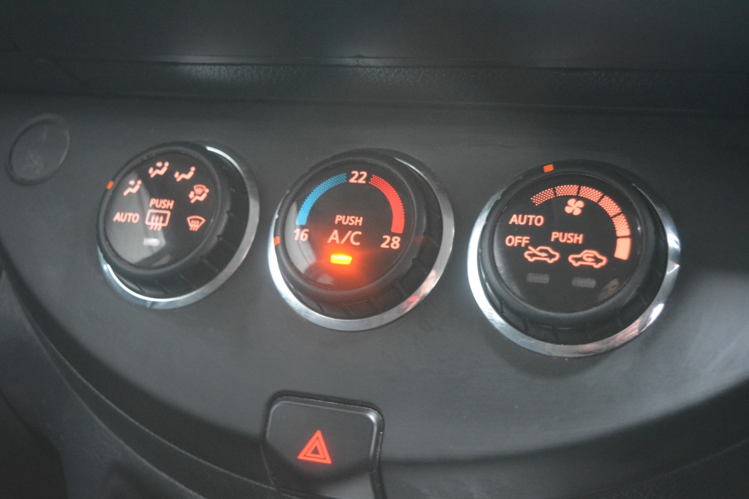 Used Nissan Note 2013 for sale - 77577931: Photo 17