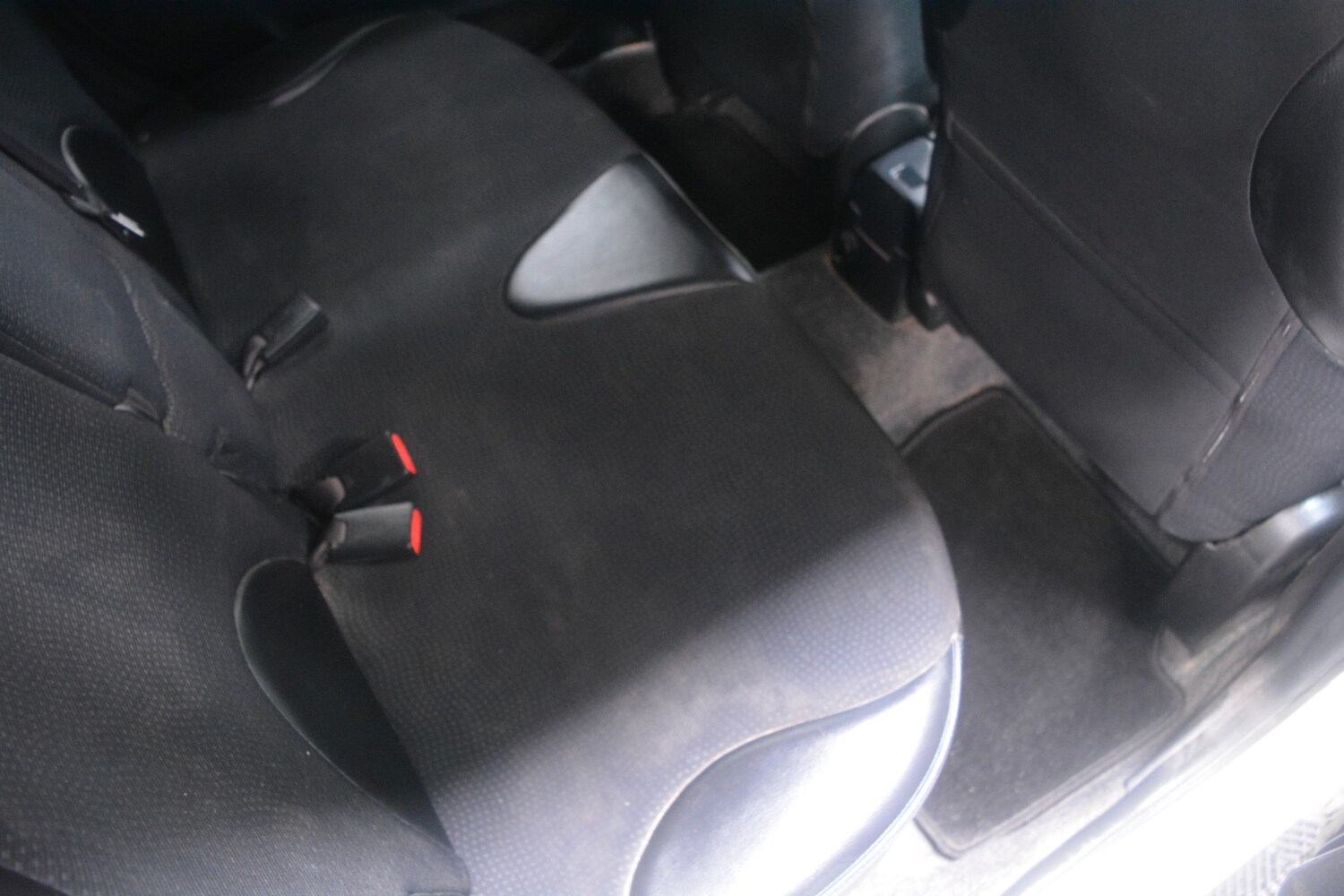 Used Nissan Note 2013 for sale - 77577931: Photo 23