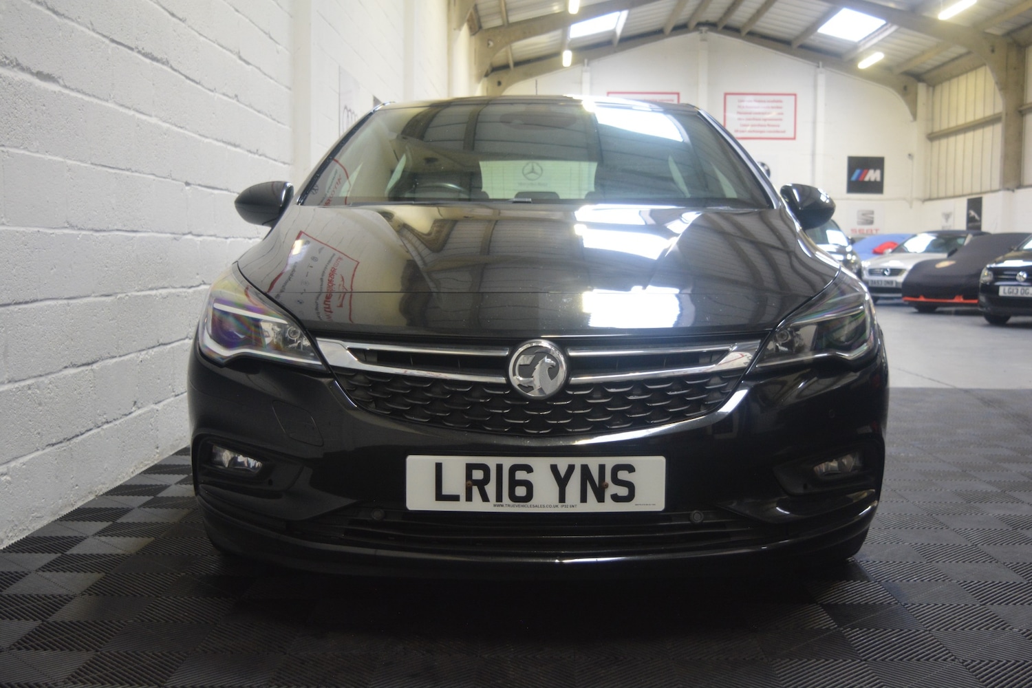 Used Vauxhall Astra 2016 for sale - 77271107: Photo 11