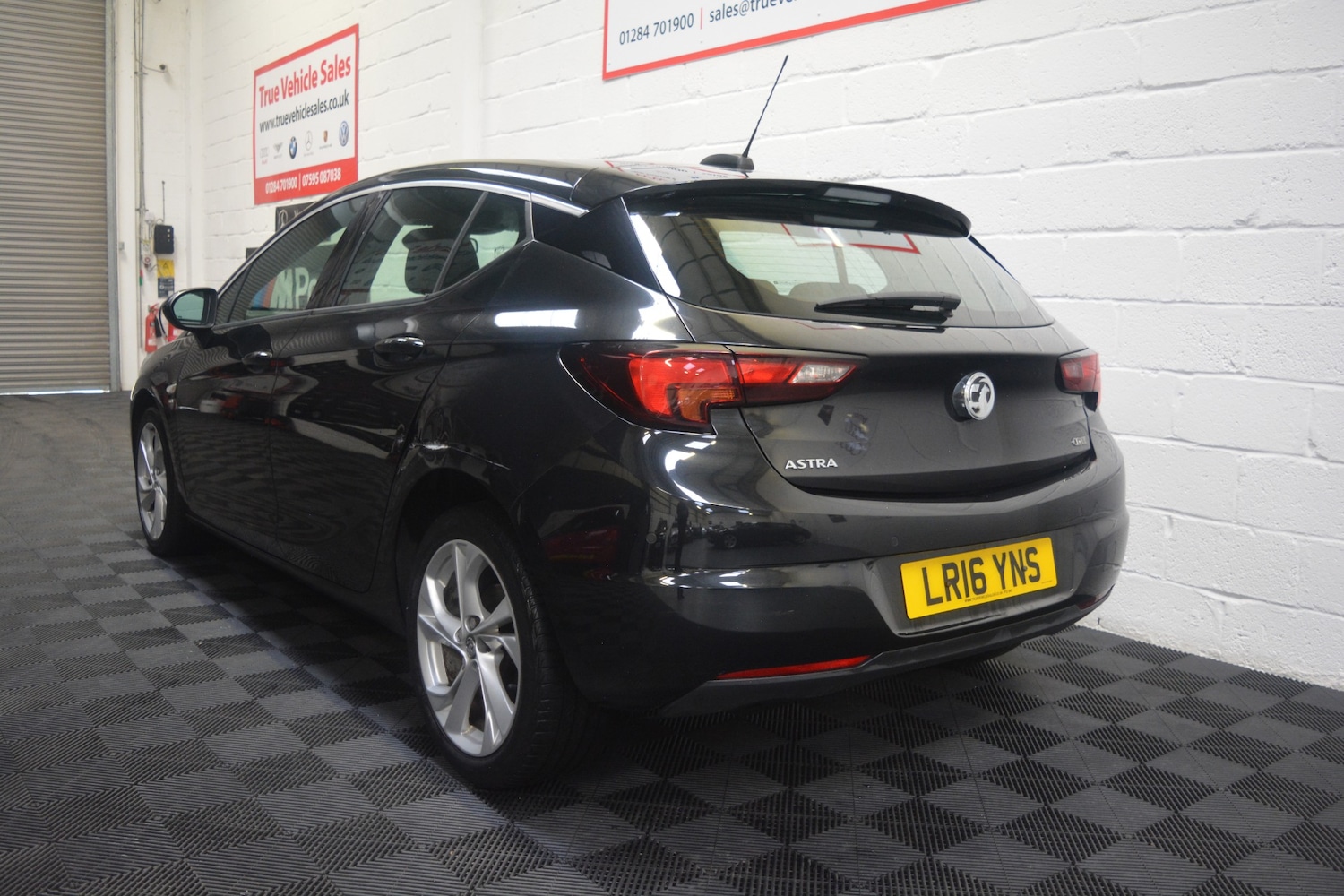 Used Vauxhall Astra 2016 for sale - 77271107: Photo 30