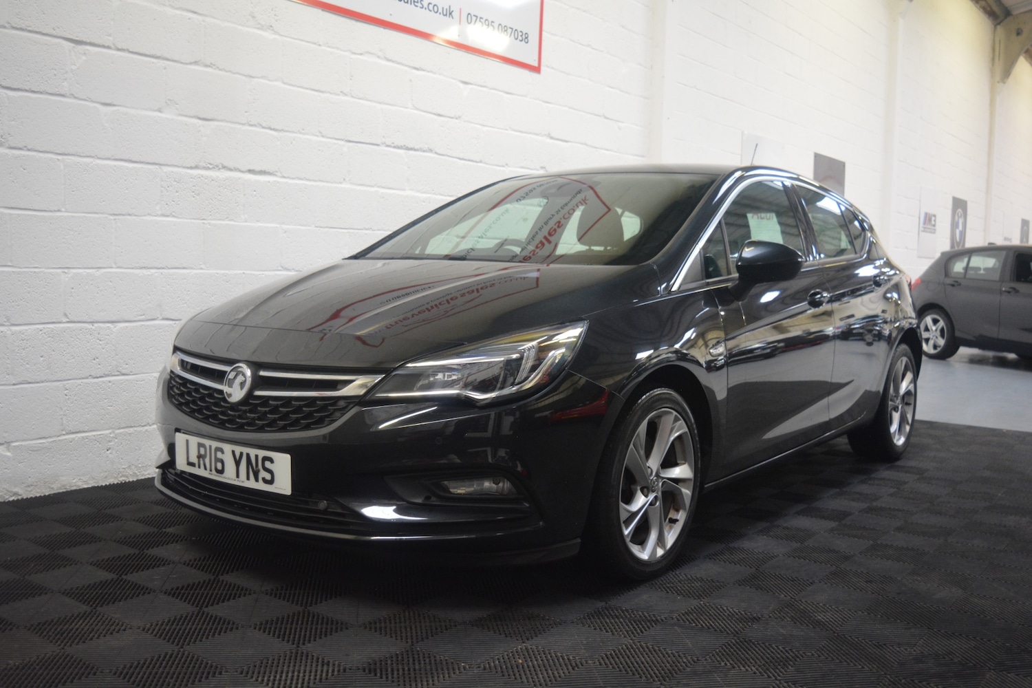 Used Vauxhall Astra 2016 for sale - 77271107: Photo 5