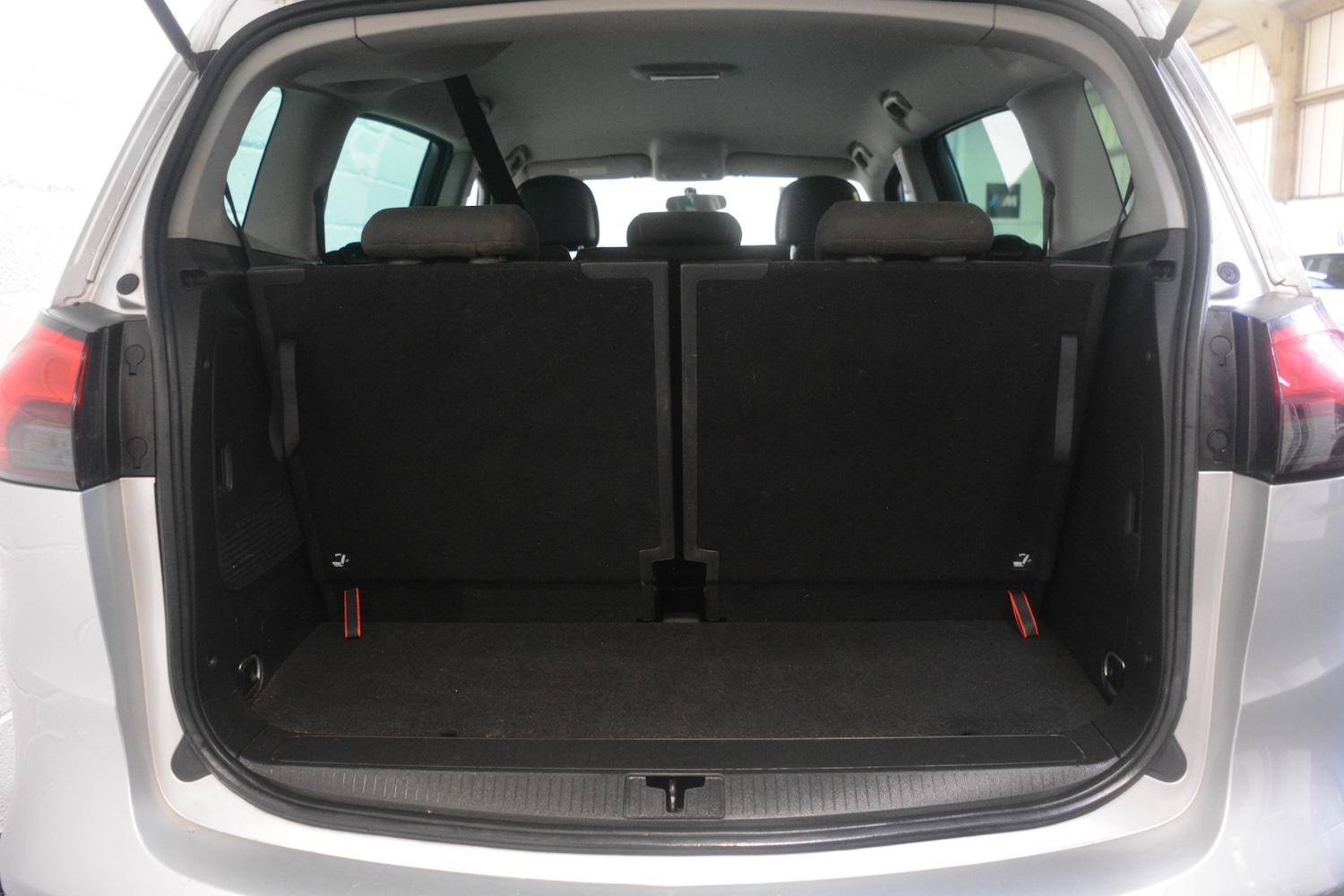 Used Vauxhall Zafira 2016 for sale - 77271080: Photo 28