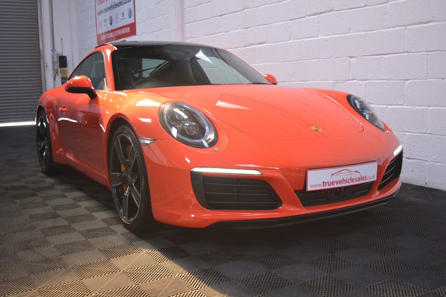 Used Porsche 911 2016 for sale - 75724111: Photo 25