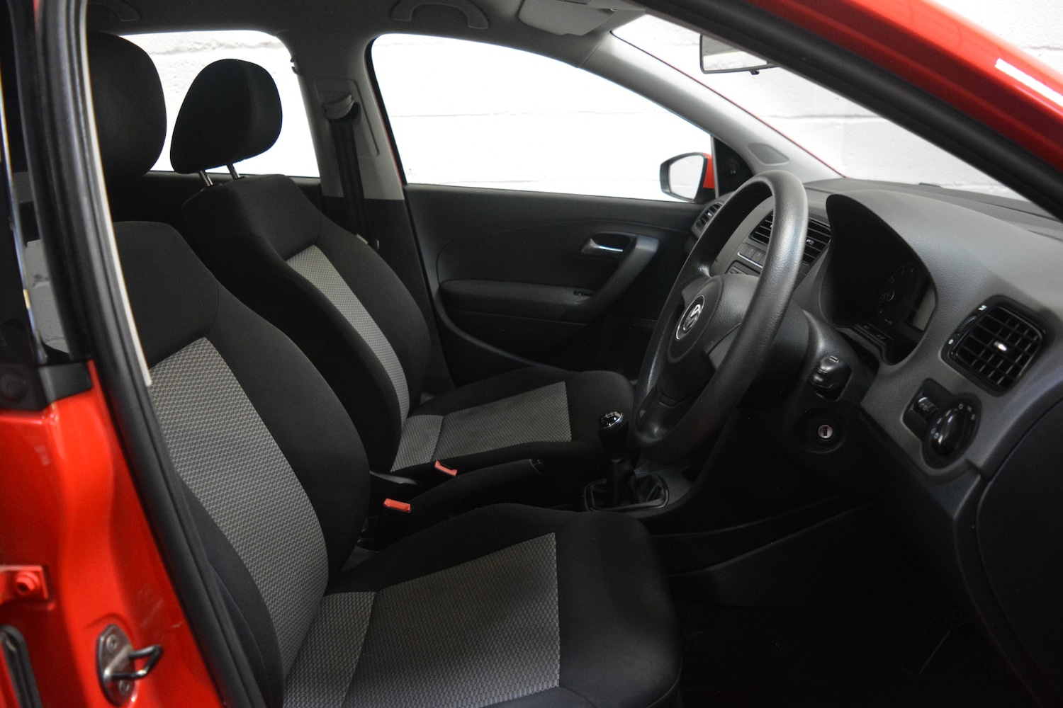 Used Volkswagen Polo 2013 for sale - 76919222: Photo 16