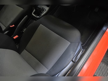 Used Volkswagen Polo 2013 for sale - 76919222: Photo