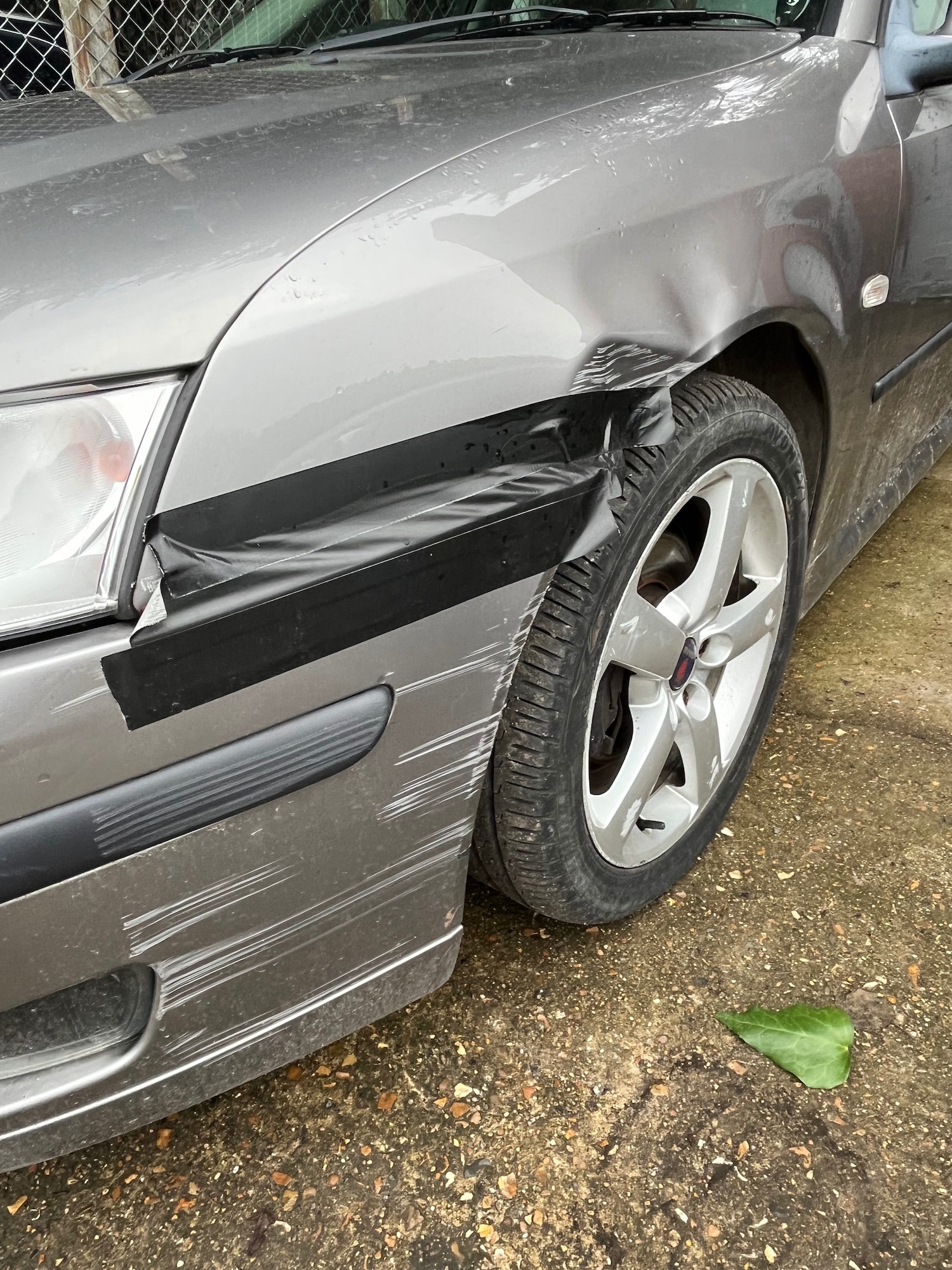 Used Saab 9-3 2004 for sale - 77365588: Photo 3