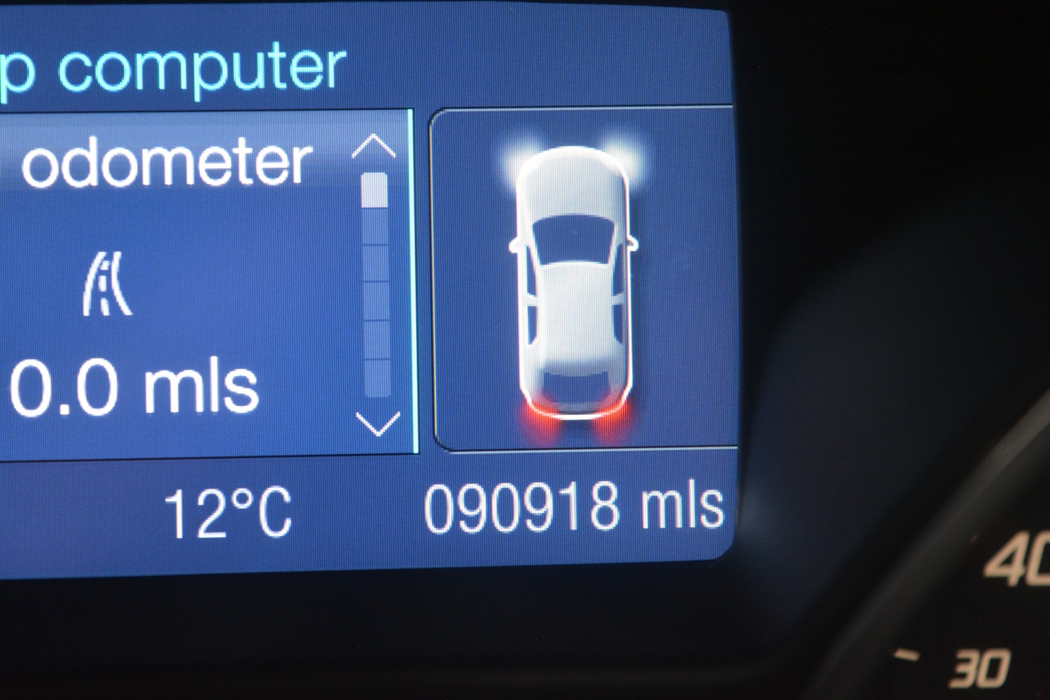 Used Ford Focus 2011 for sale - 77577940: Photo 2