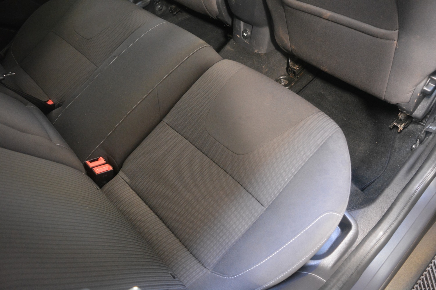 Used Ford Focus 2011 for sale - 77577940: Photo 25