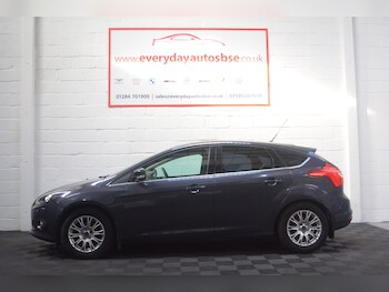 Used Ford Focus 2011 for sale - 77577940: Photo