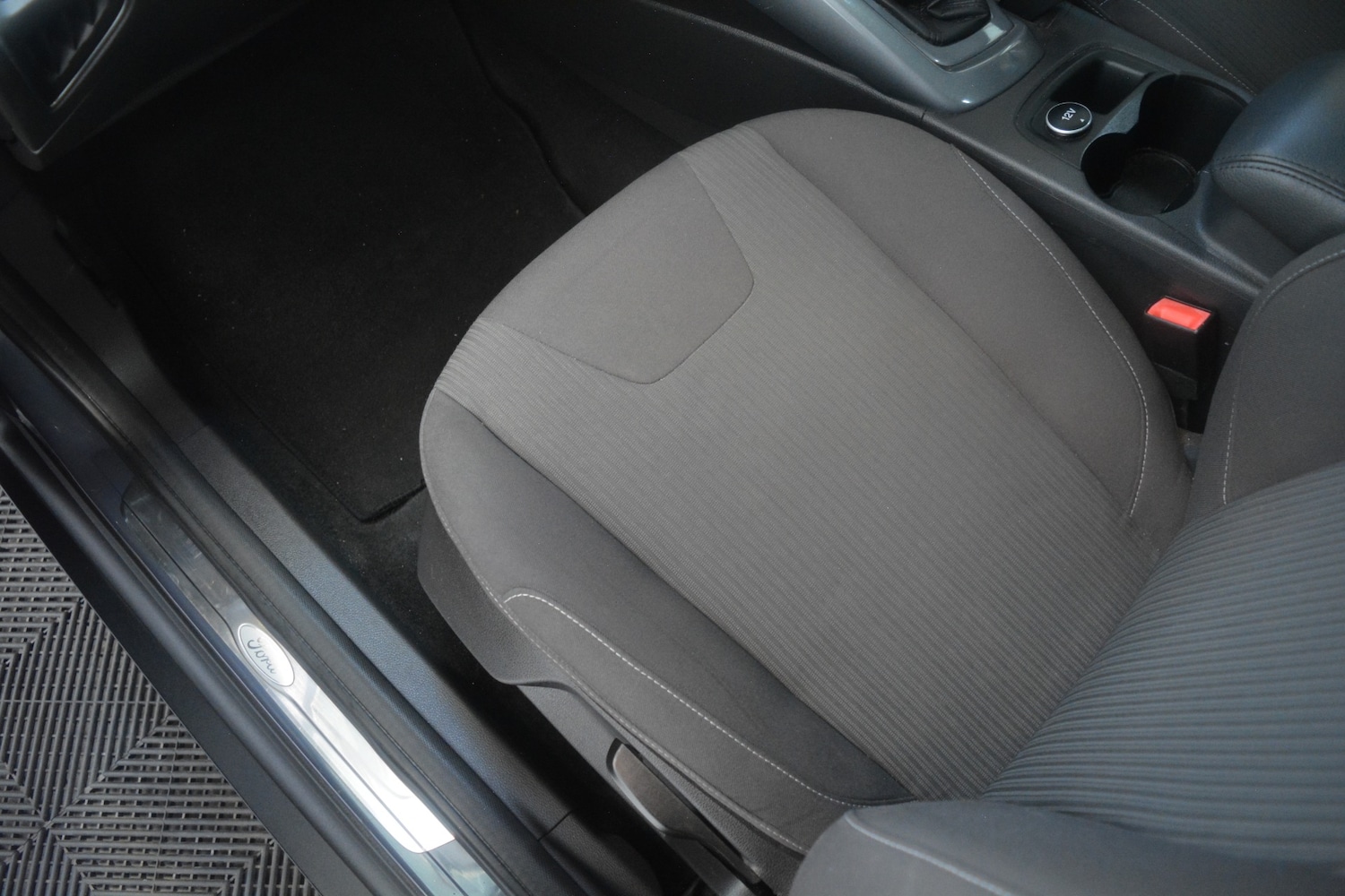 Used Ford Focus 2011 for sale - 77577940: Photo 8