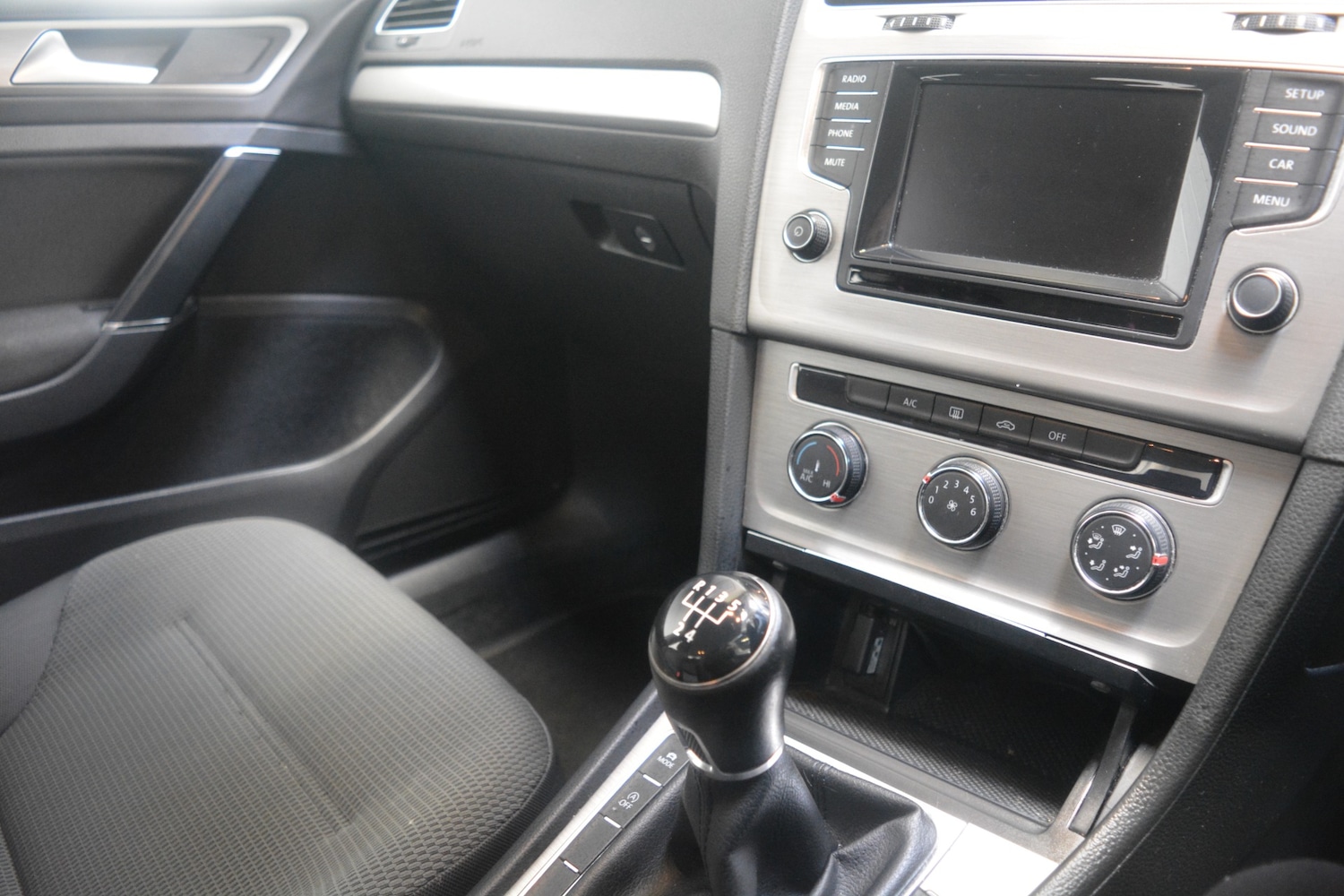 Used Volkswagen Golf 2014 for sale - 77577933: Photo 20