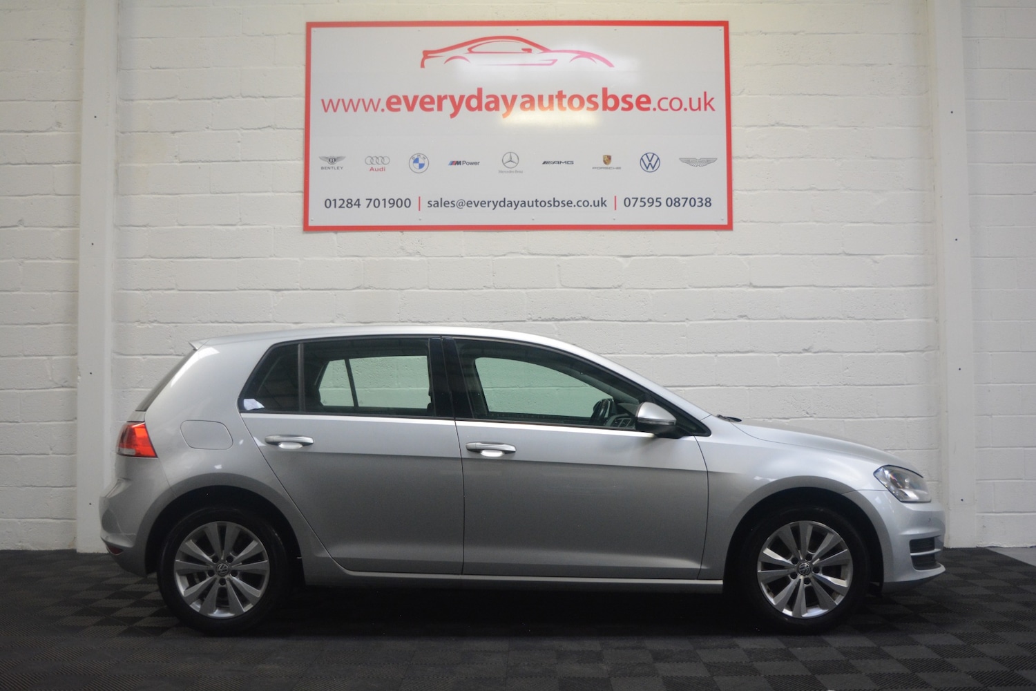 Used Volkswagen Golf 2014 for sale - 77577933: Photo 21