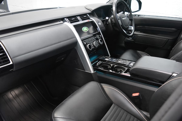 Used Land Rover Discovery 2021 for sale - 74692057: Photo 31
