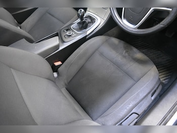 Used Vauxhall Insignia 2012 for sale - 77149655: Photo