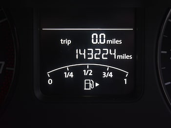 Used Volkswagen Polo 2011 for sale - 77149638: Photo