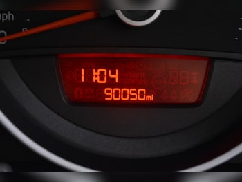 Used Volkswagen up! 2014 for sale - 76877531: Photo