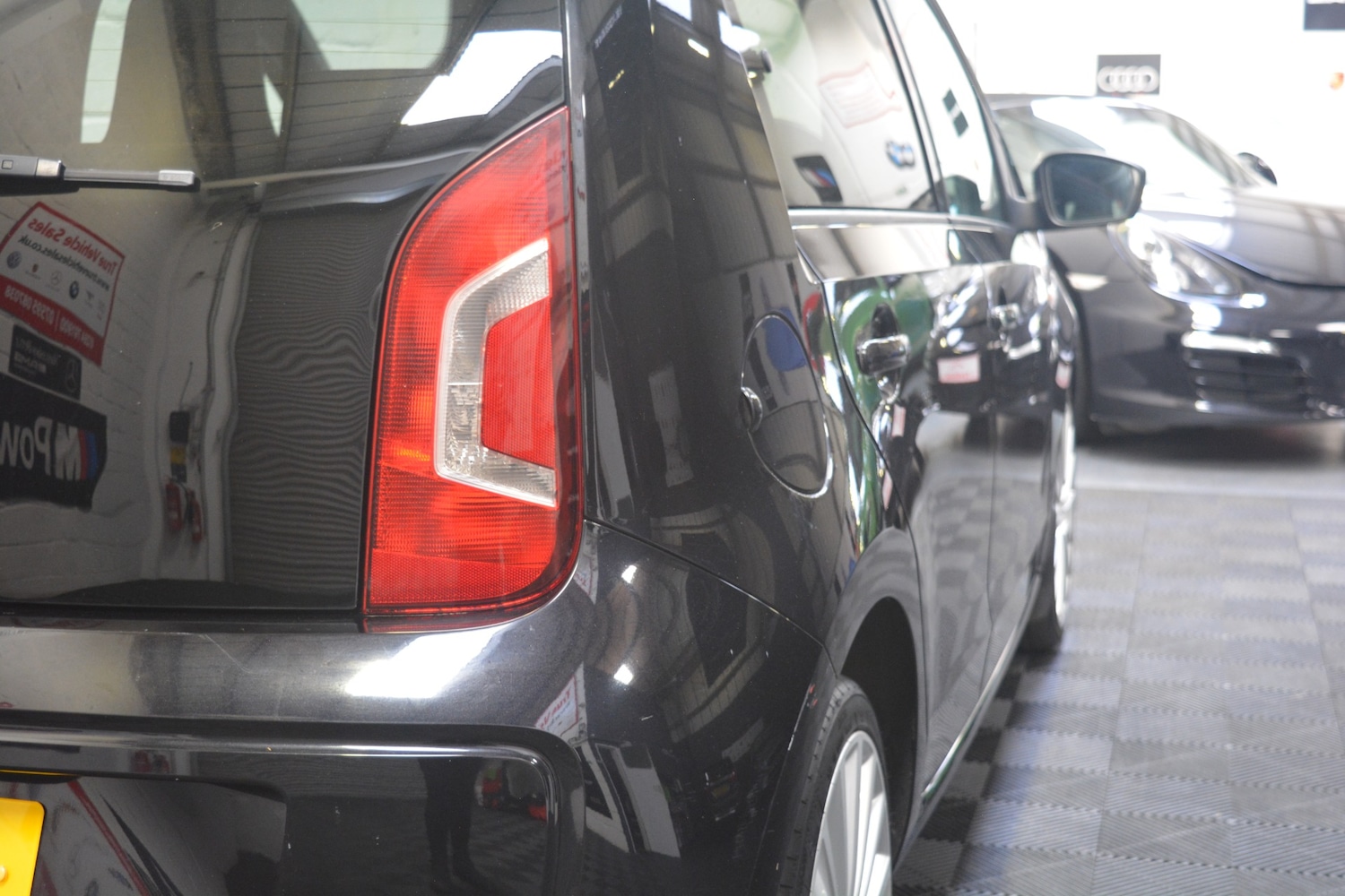 Used Volkswagen up! 2014 for sale - 76877531: Photo 30