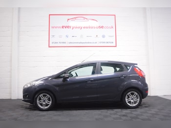 Used Ford Fiesta 2014 for sale - 77800149: Photo