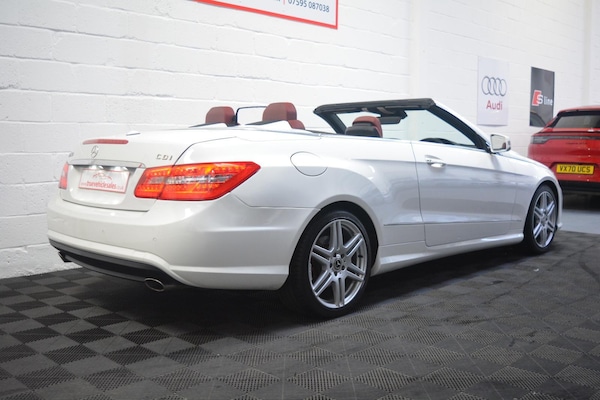 Used Mercedes-Benz E Class 2012 for sale - 73242153: Photo 17