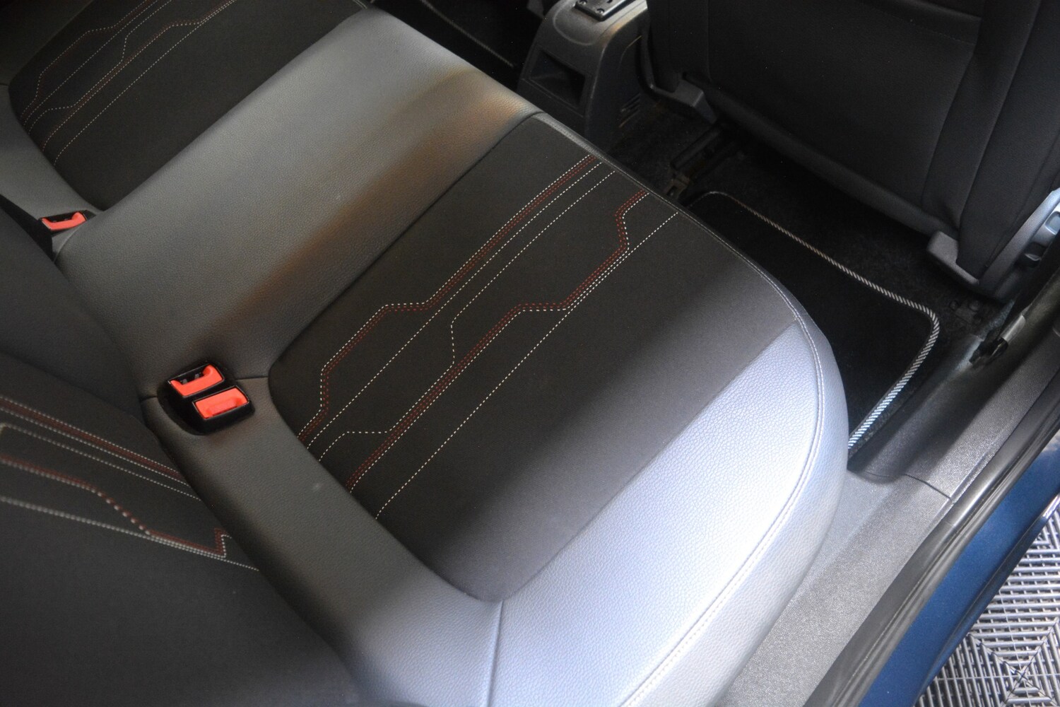 Used Vauxhall Corsa 2012 for sale - 77577947: Photo 22