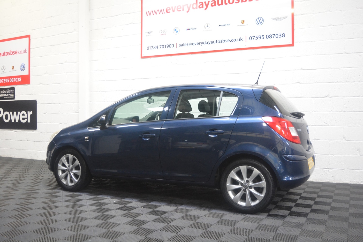 Used Vauxhall Corsa 2012 for sale - 77577947: Photo 30