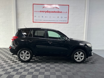 Used Toyota RAV4 2010 for sale - 77271078: Photo