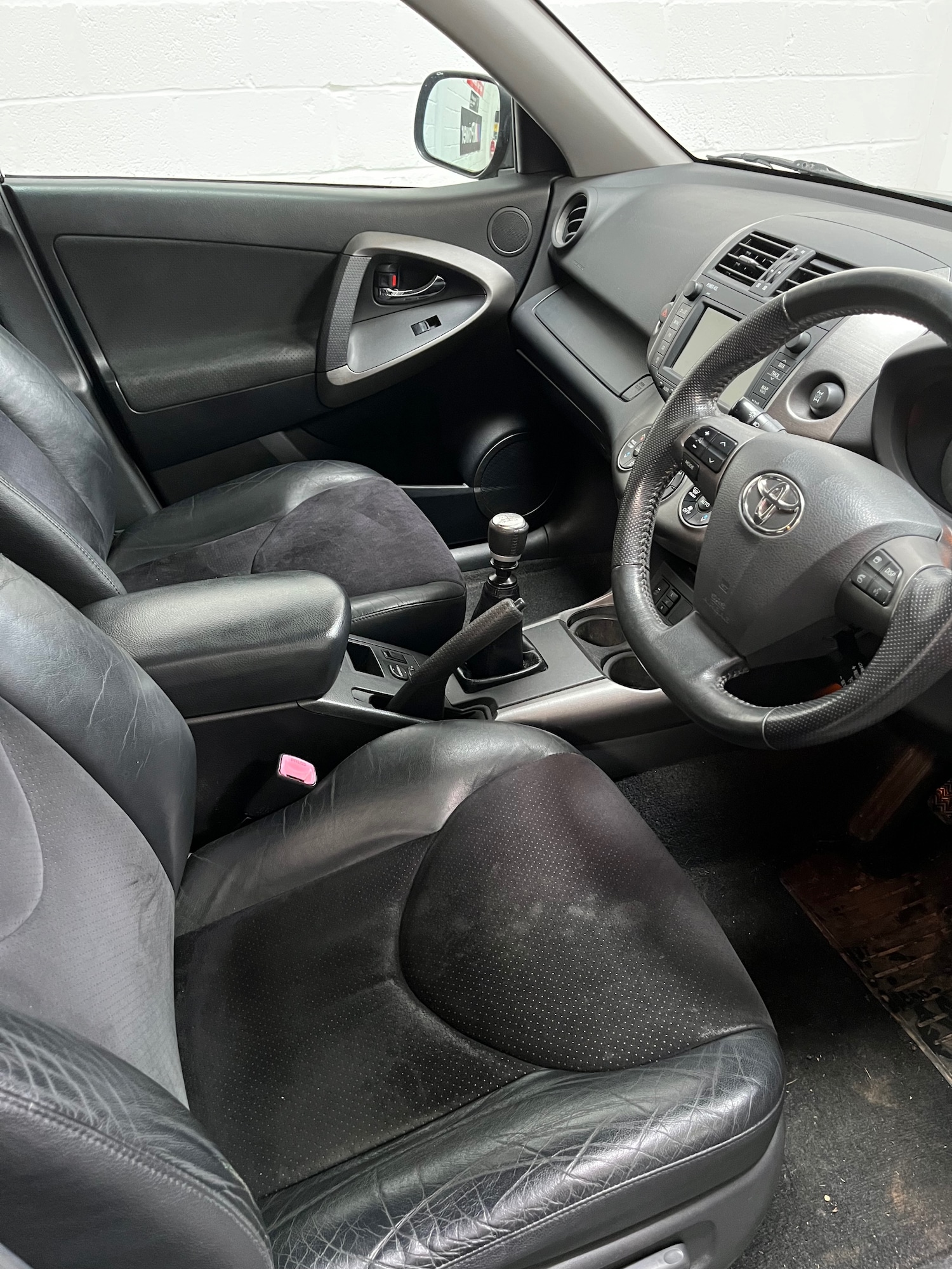 Used Toyota RAV4 2010 for sale - 77271078: Photo 7