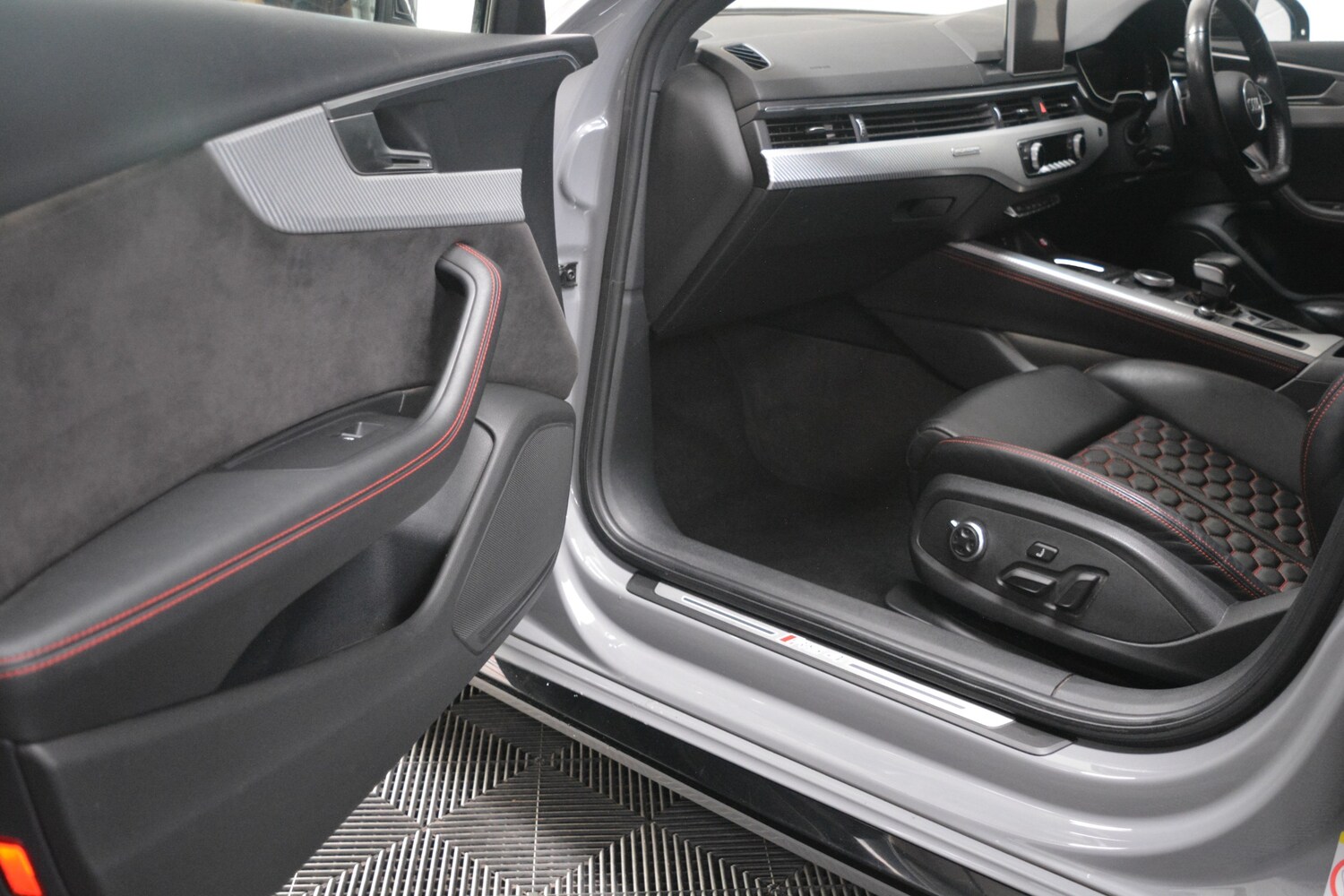 Vehicle 35