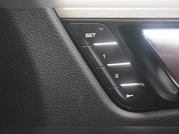 Used Porsche Macan 2019 for sale - 78776249: Photo