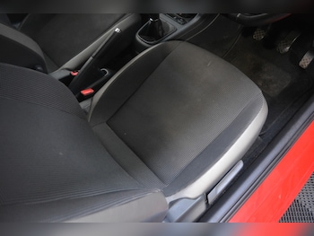 Used Volkswagen up! 2015 for sale - 77818065: Photo