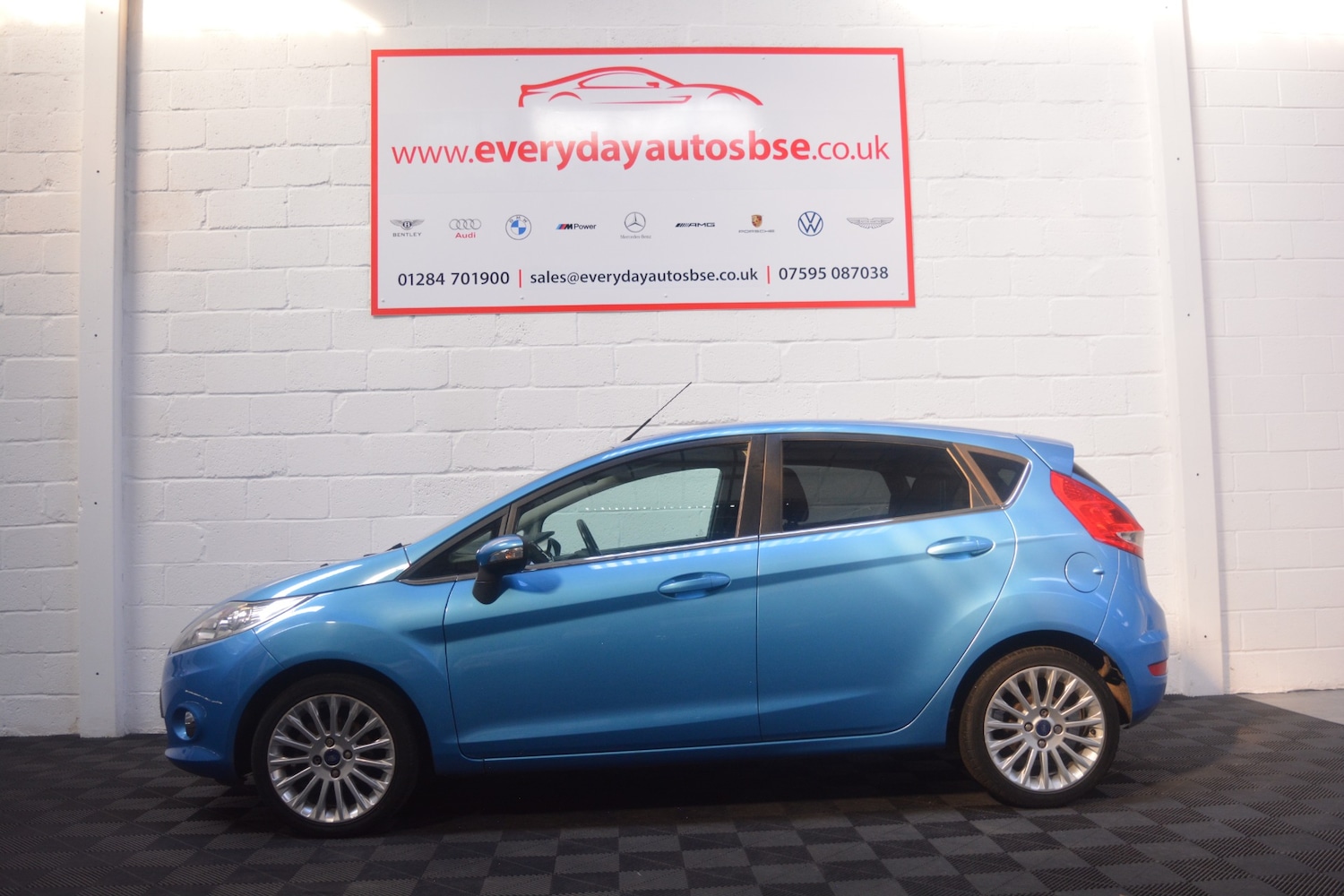 Used Ford Fiesta 2012 for sale - 77577944: Photo 3