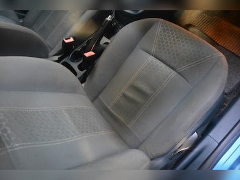 Used Ford Fiesta 2012 for sale - 77577944: Photo