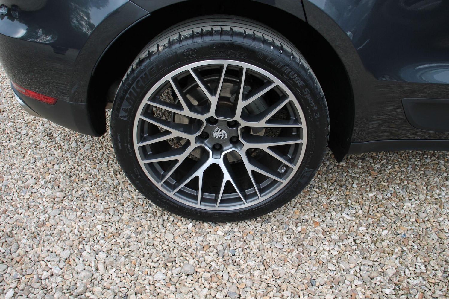 Used Porsche Macan 2021 for sale - 77854018: Photo 23