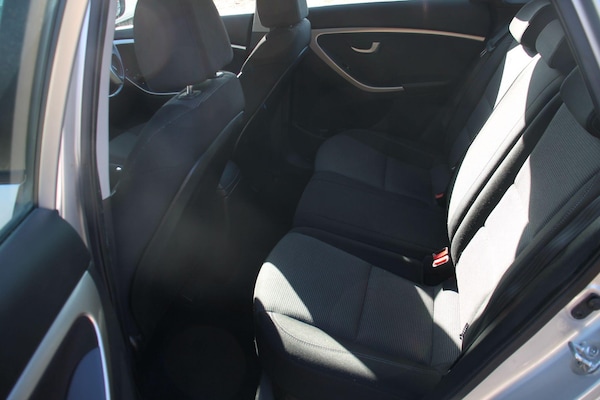 Used Hyundai i30 2013 for sale - 76167534: Photo 13