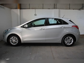 Used Hyundai i30 2013 for sale - 76167534: Photo 4