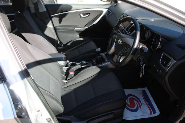 Used Hyundai i30 2013 for sale - 76167534: Photo 9