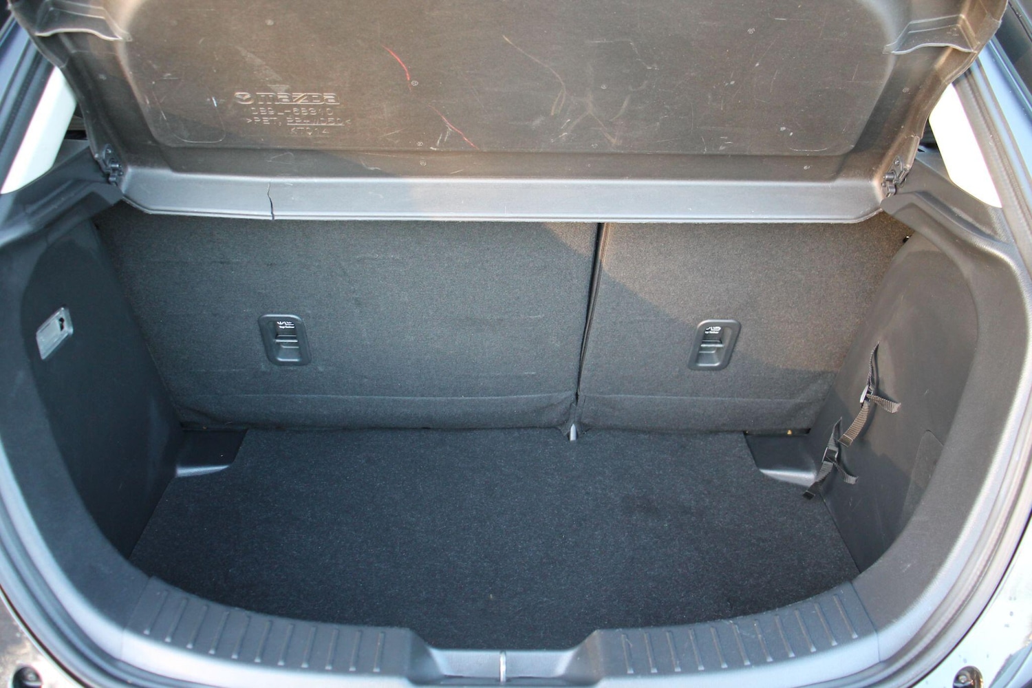 Used Mazda Mazda2 2016 for sale - 77097415: Photo 19