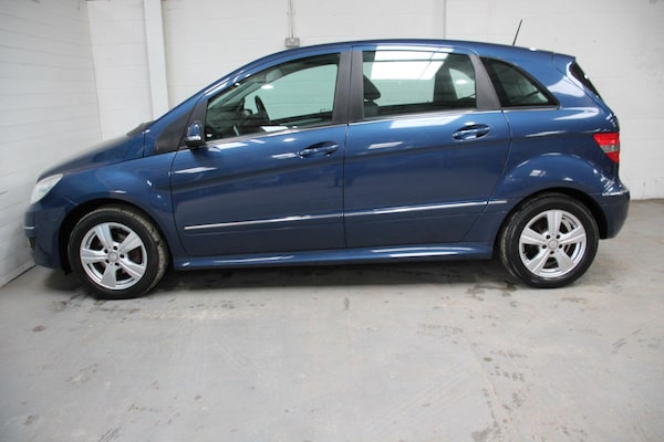 Used Mercedes-Benz B-Class 2011 for sale - 76137955: Photo 6