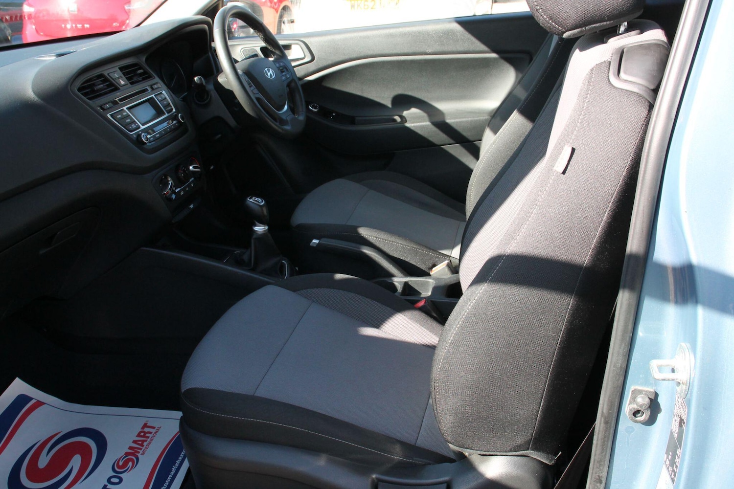 Used Hyundai i20 2017 for sale - 77978081: Photo 13