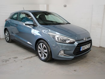 Used Hyundai i20 2017 for sale - 77978081: Photo
