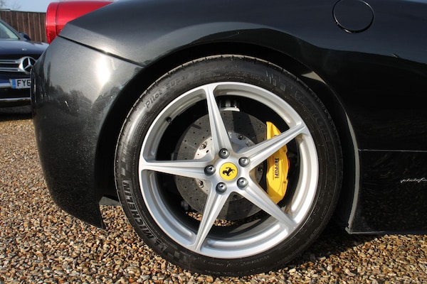 Used Ferrari 458 2010 for sale - 74597283: Photo 30