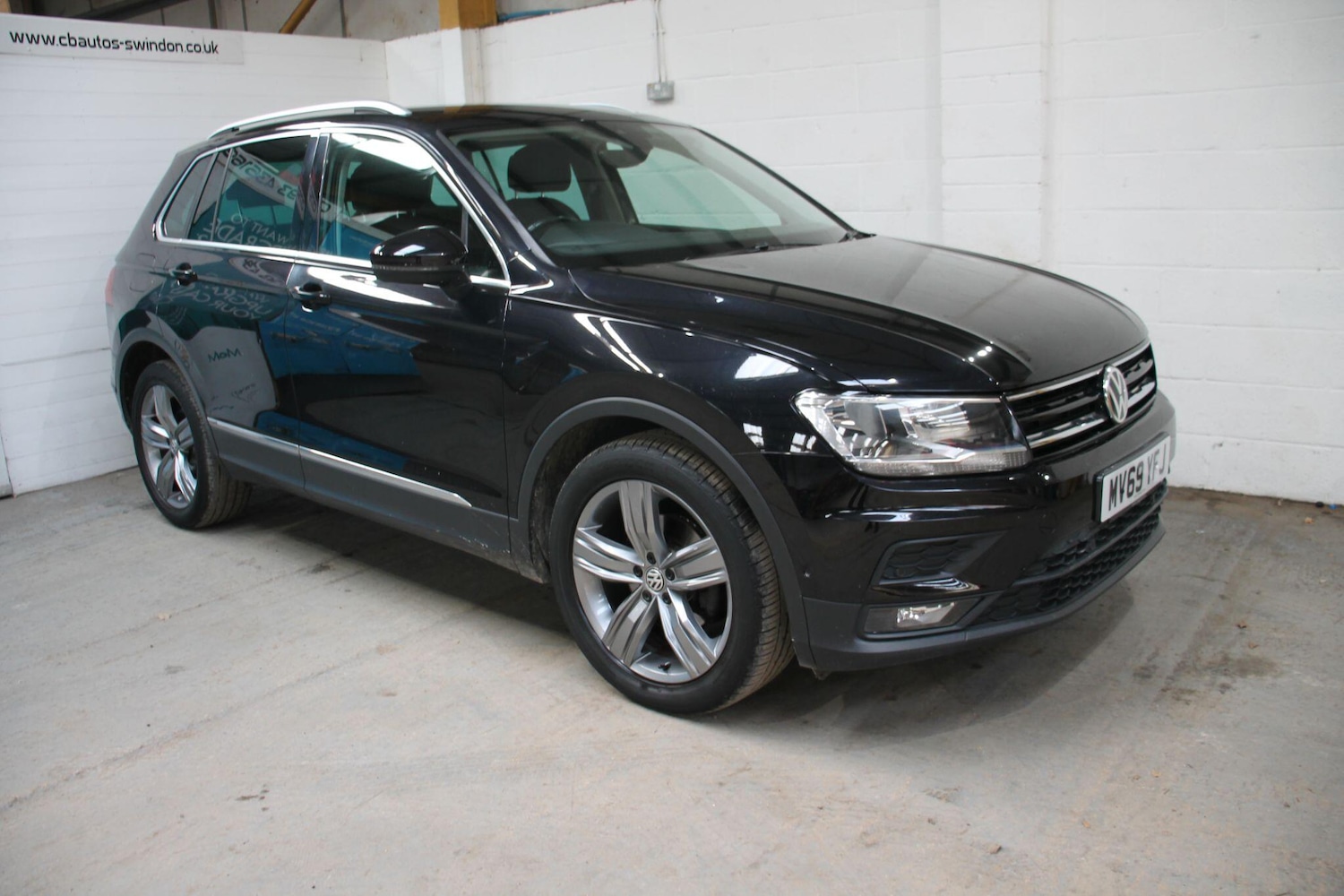 Used Volkswagen Tiguan 2019 for sale - 77411725: Photo 1