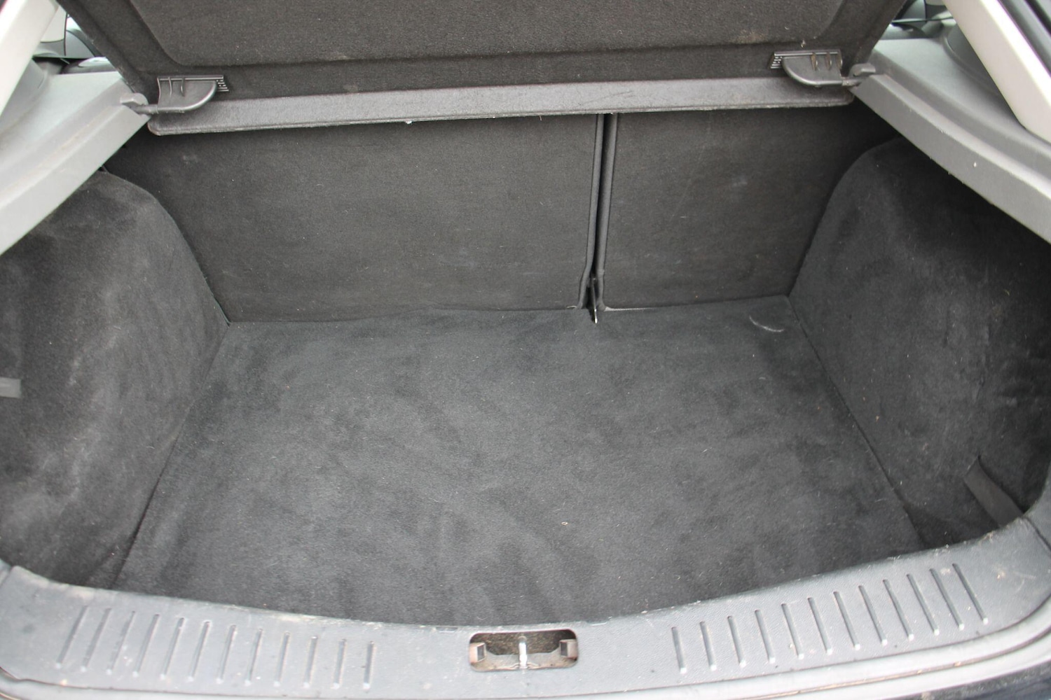 Used Ford Focus 2011 for sale - 76473074: Photo 14