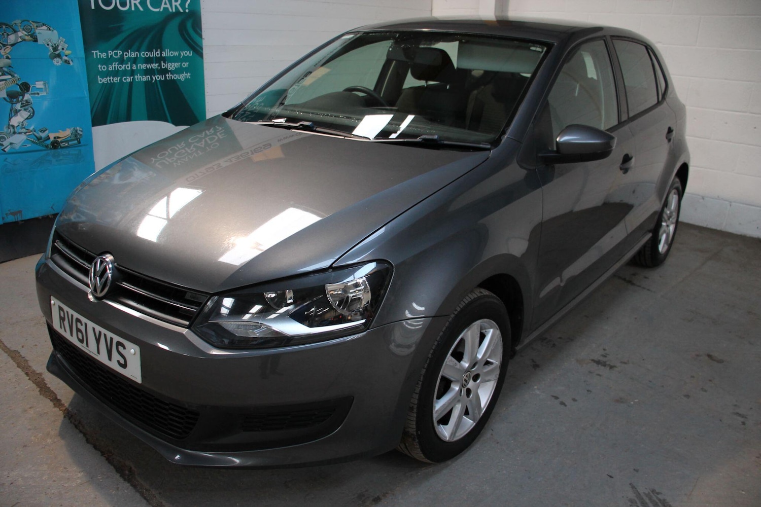 Used Volkswagen Polo 2011 for sale - 76990609: Photo 4