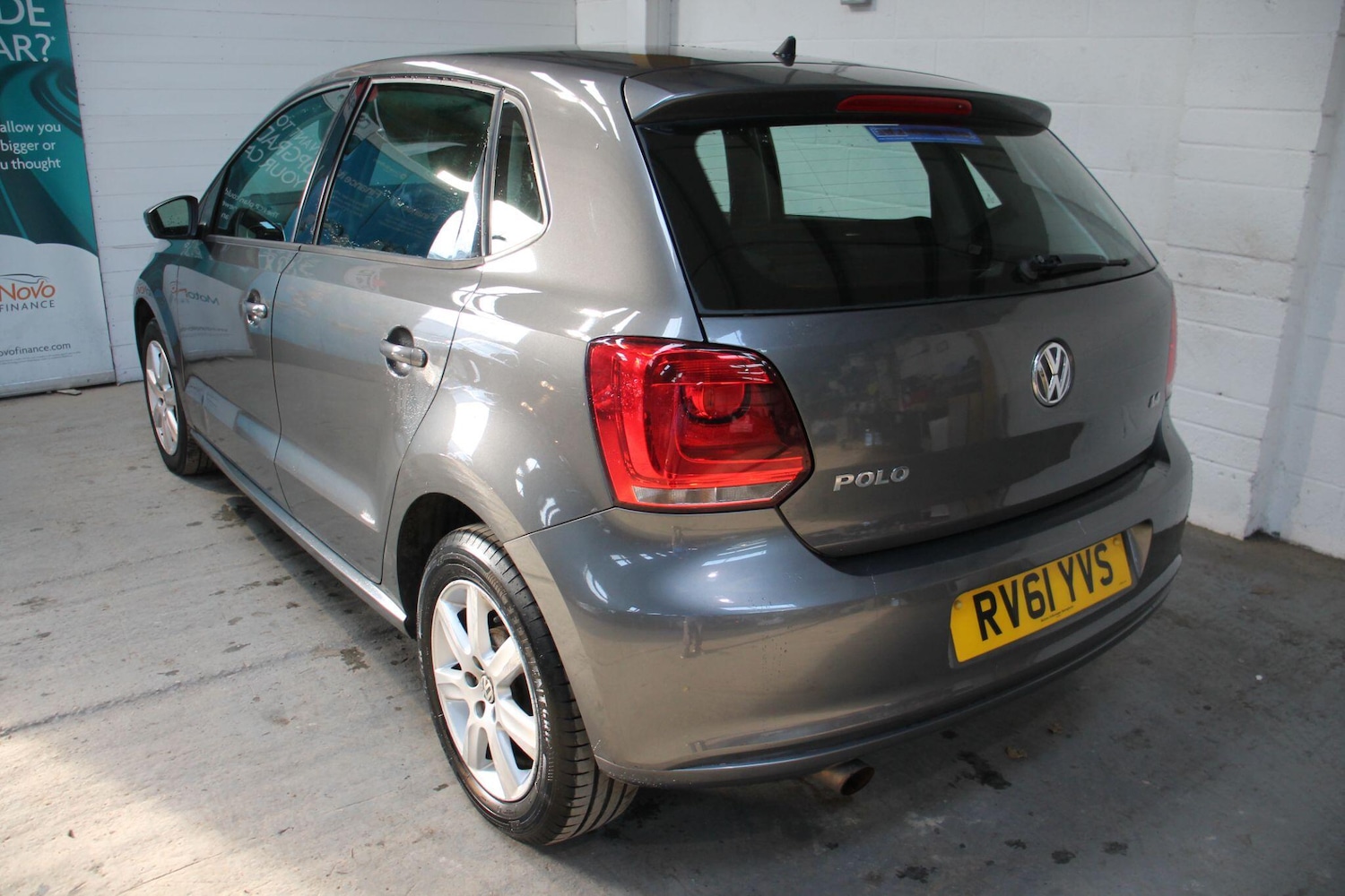 Used Volkswagen Polo 2011 for sale - 76990609: Photo 8