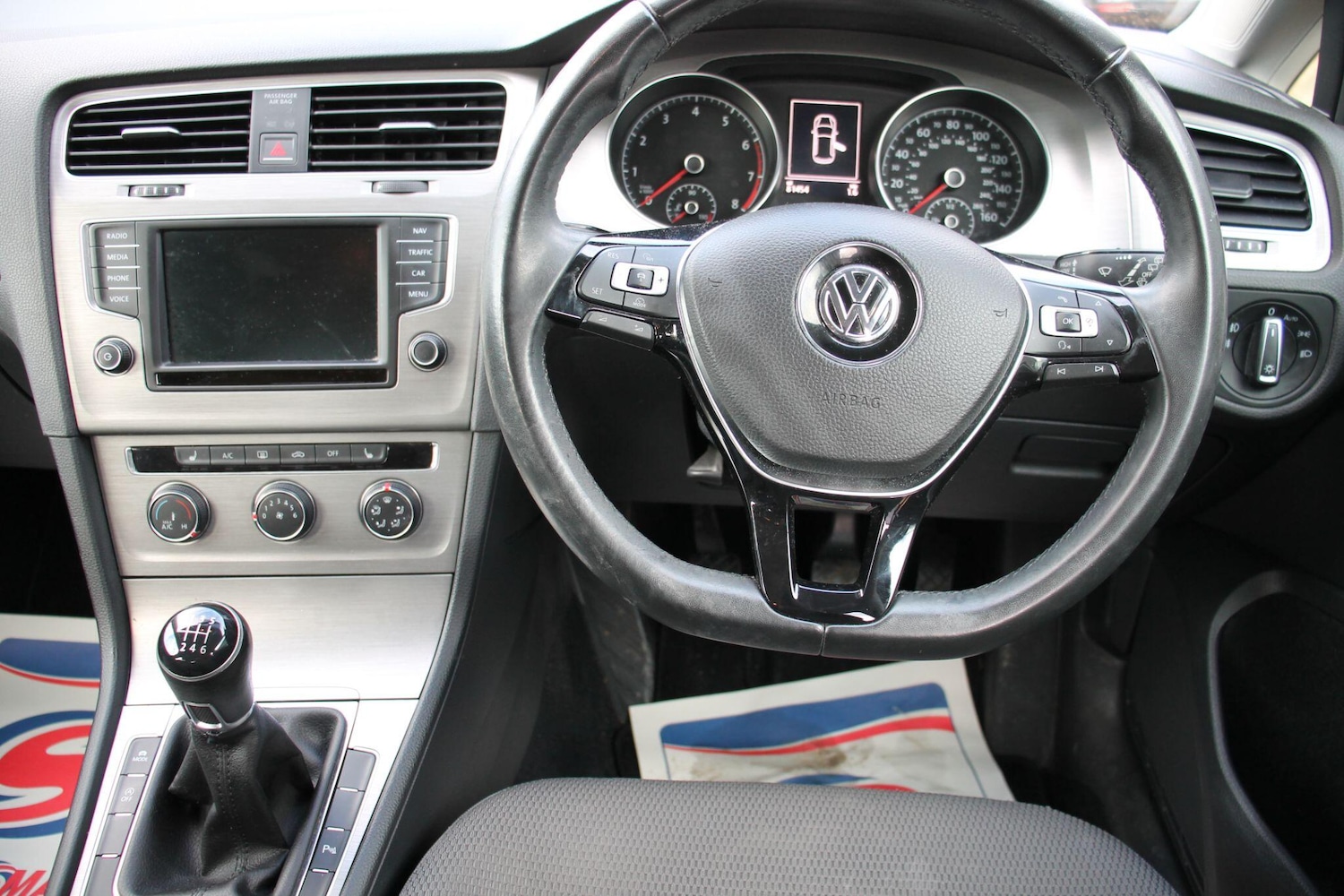 Used Volkswagen Golf 2017 for sale - 76572598: Photo 11